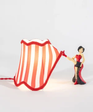 Circus AbatJour Lucy